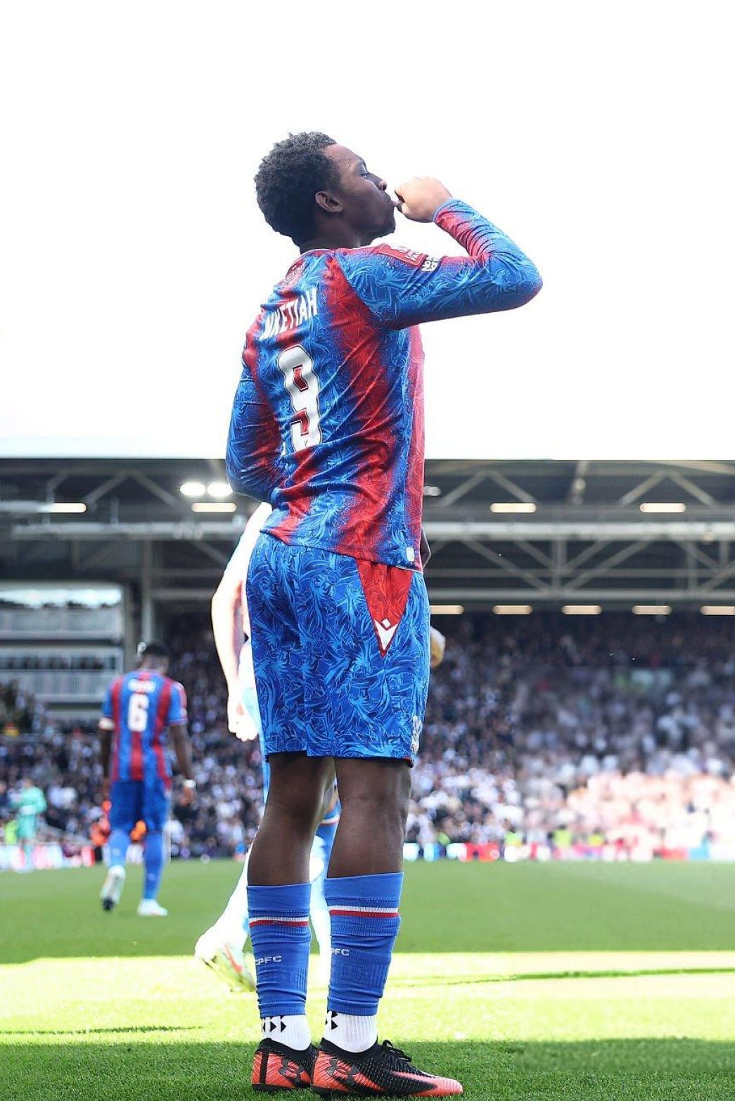 GRIP SOCKS 3.0  MidCalf Length - White - Gain The Edge Official